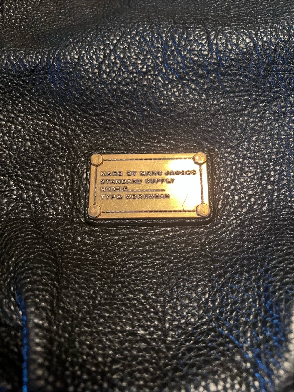 Marc Jacobs Large Shoulder Bag with Gold Hardware - Picture 6 of 11